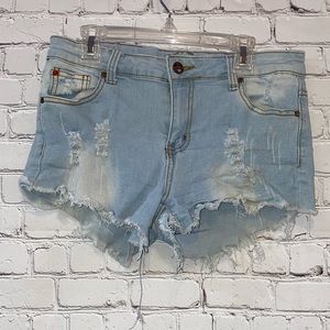 🇺🇸 Roma Studio Distressed & Bleached Cutoff Shorts